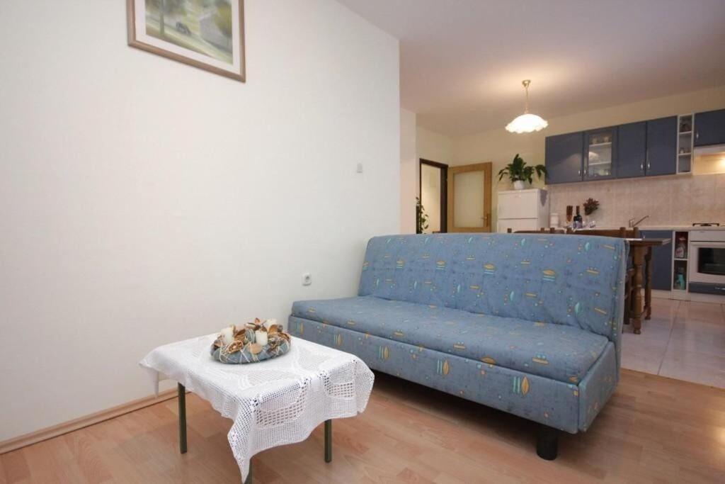 Apartments Zoki - Great Location Close To The Sea Vis Dış mekan fotoğraf
